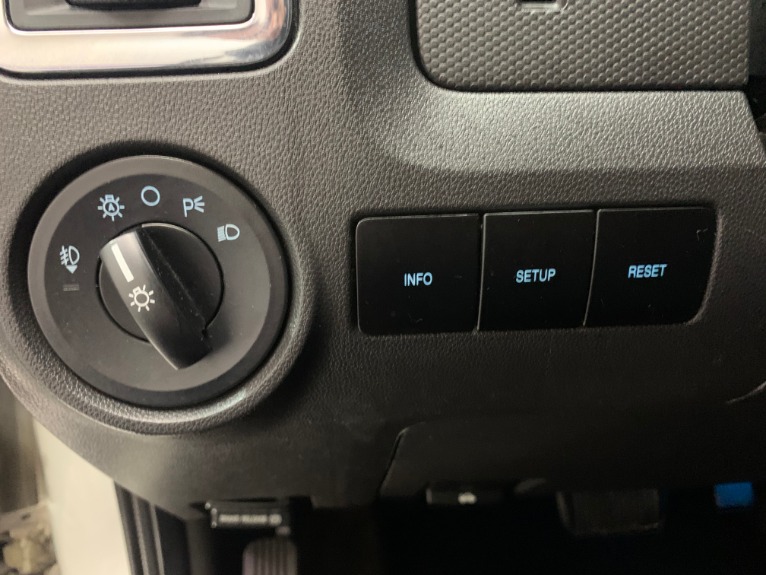 Used-2009-Ford-Escape-Limited-AWD