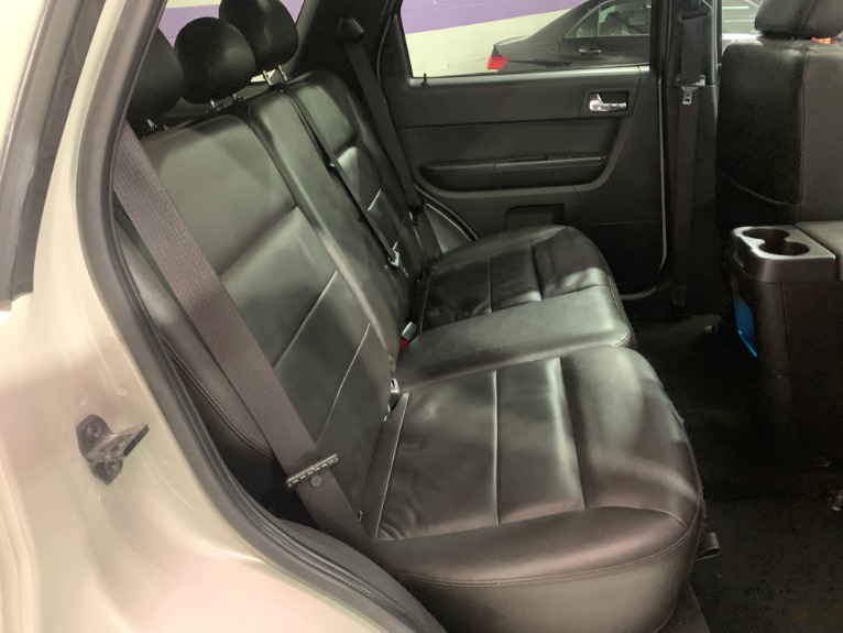 Used-2009-Ford-Escape-Limited-AWD