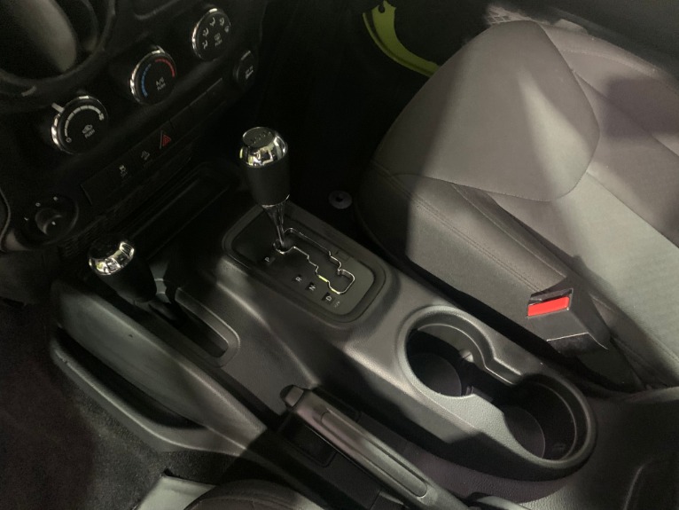 Used-2017-Jeep-Wrangler-Unlimited-Sport