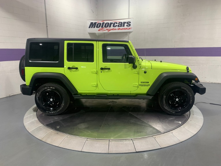 Used-2017-Jeep-Wrangler-Unlimited-Sport