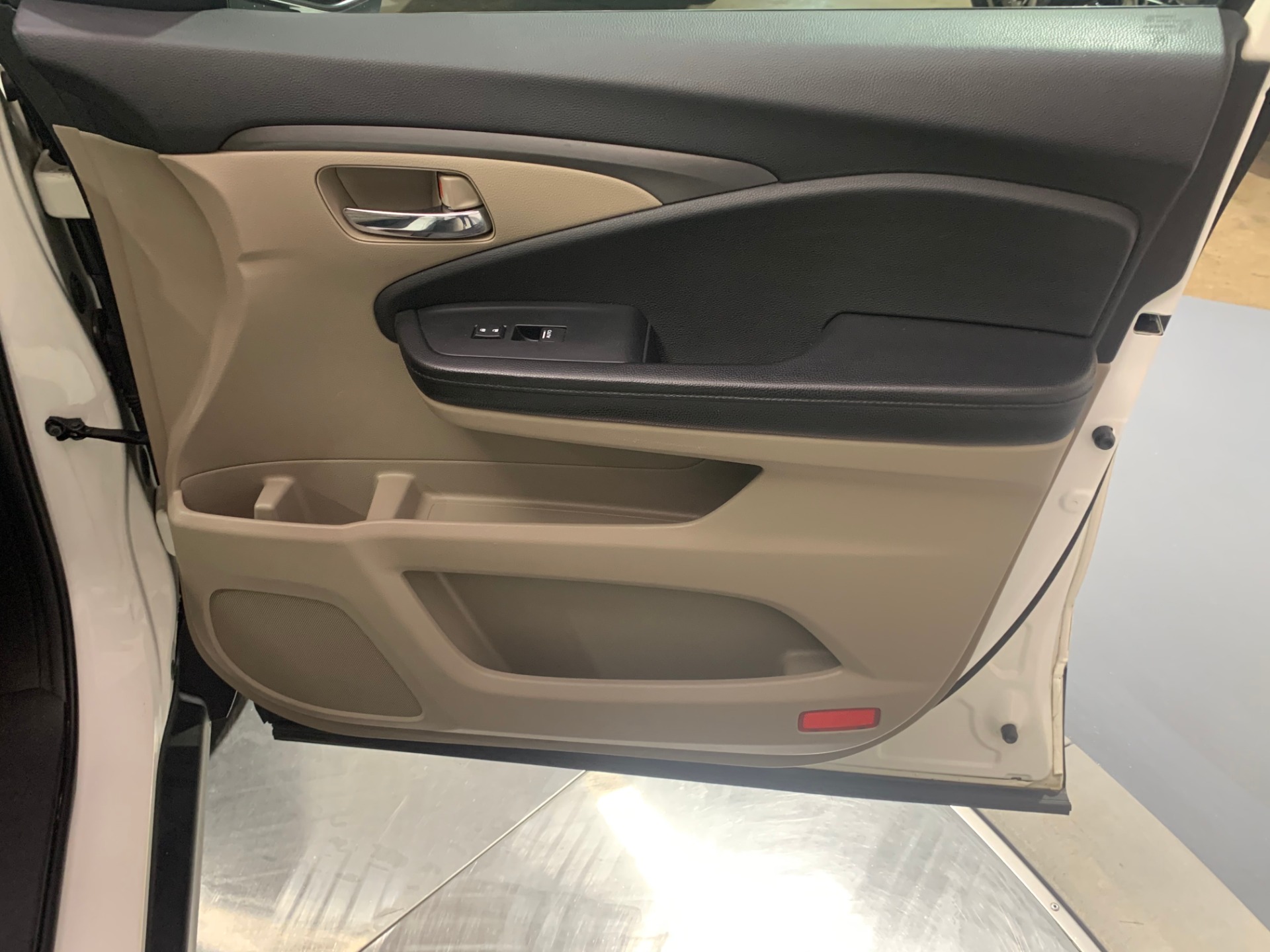 Used-2016-Honda-Pilot-EX-L-w/Navi-AWD