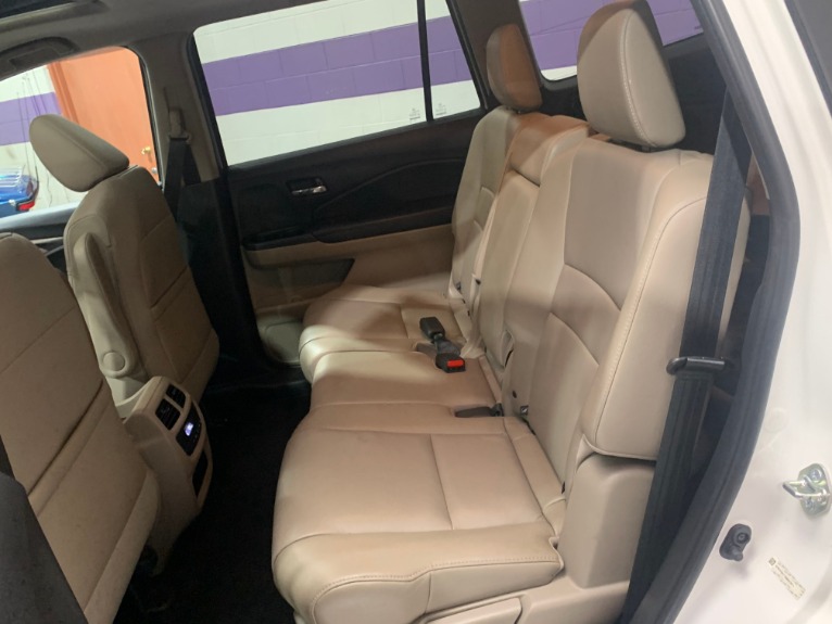 Used-2016-Honda-Pilot-EX-L-w/Navi-AWD