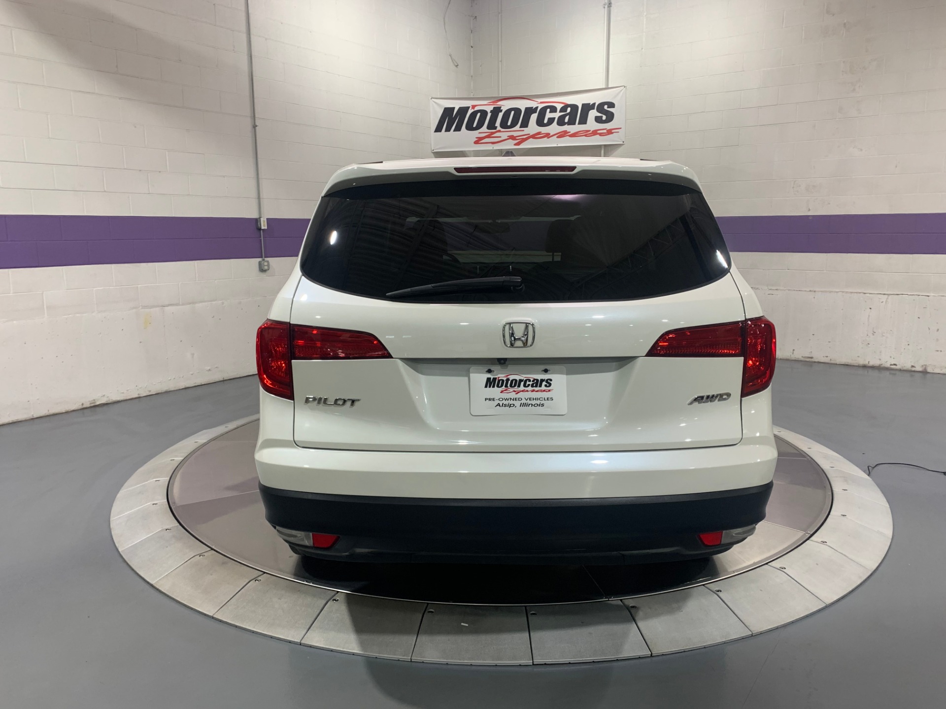 Used-2016-Honda-Pilot-EX-L-w/Navi-AWD