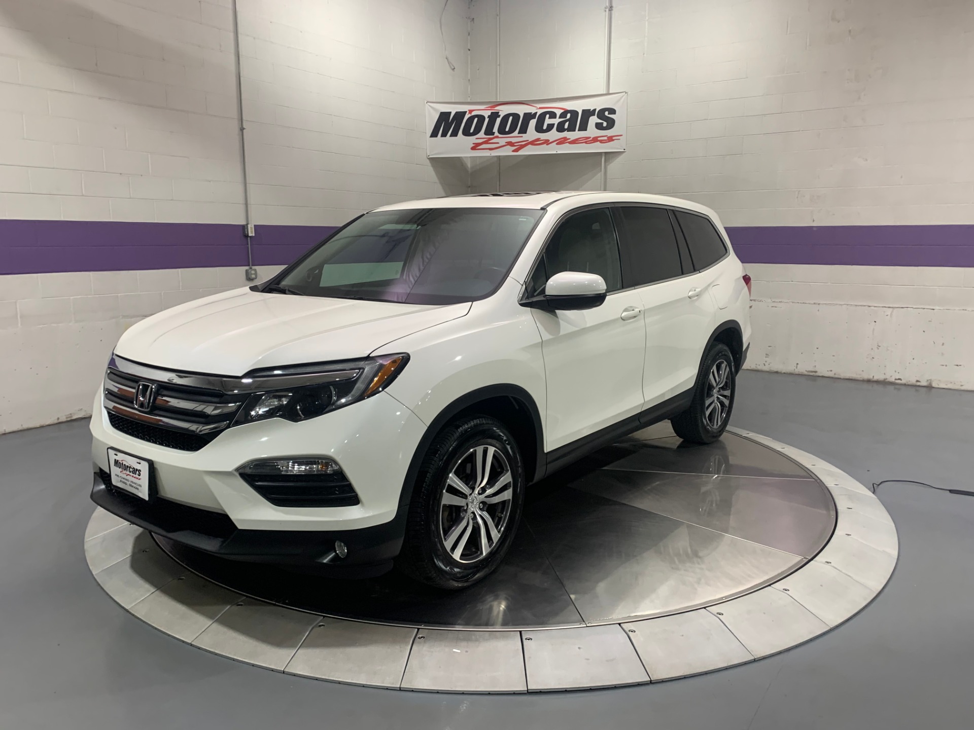 Used-2016-Honda-Pilot-EX-L-w/Navi-AWD
