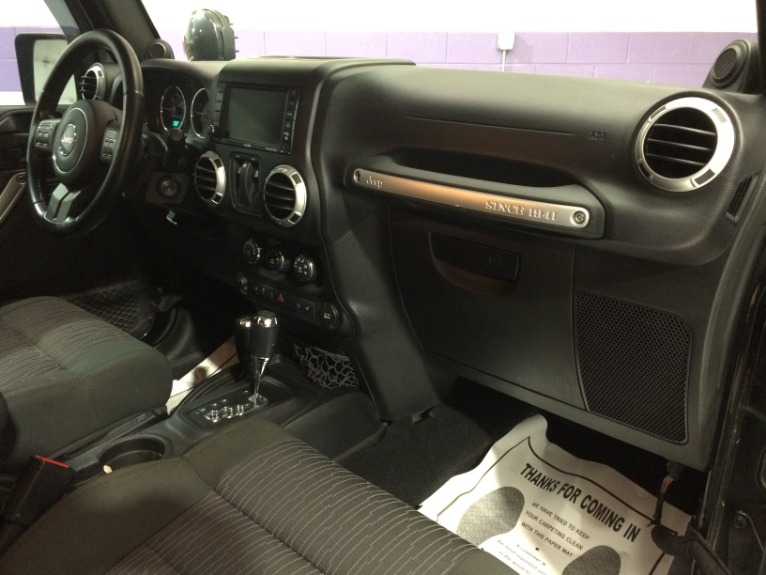 Used-2012-Jeep-Wrangler-Sahara-4x4-2dr-SUV
