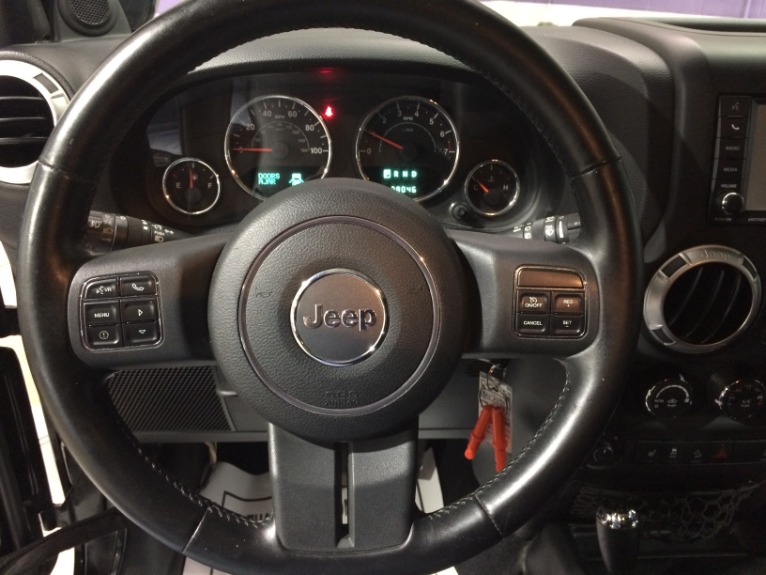 Used-2012-Jeep-Wrangler-Sahara-4x4-2dr-SUV