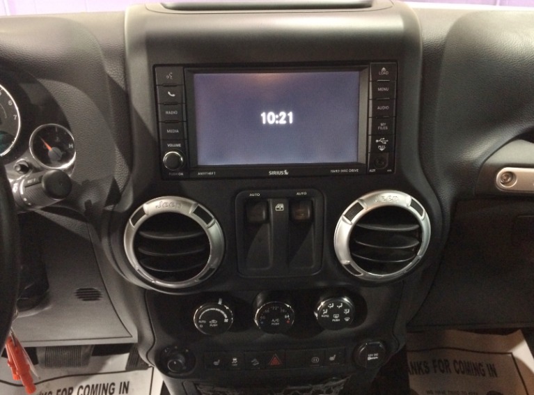 Used-2012-Jeep-Wrangler-Sahara-4x4-2dr-SUV