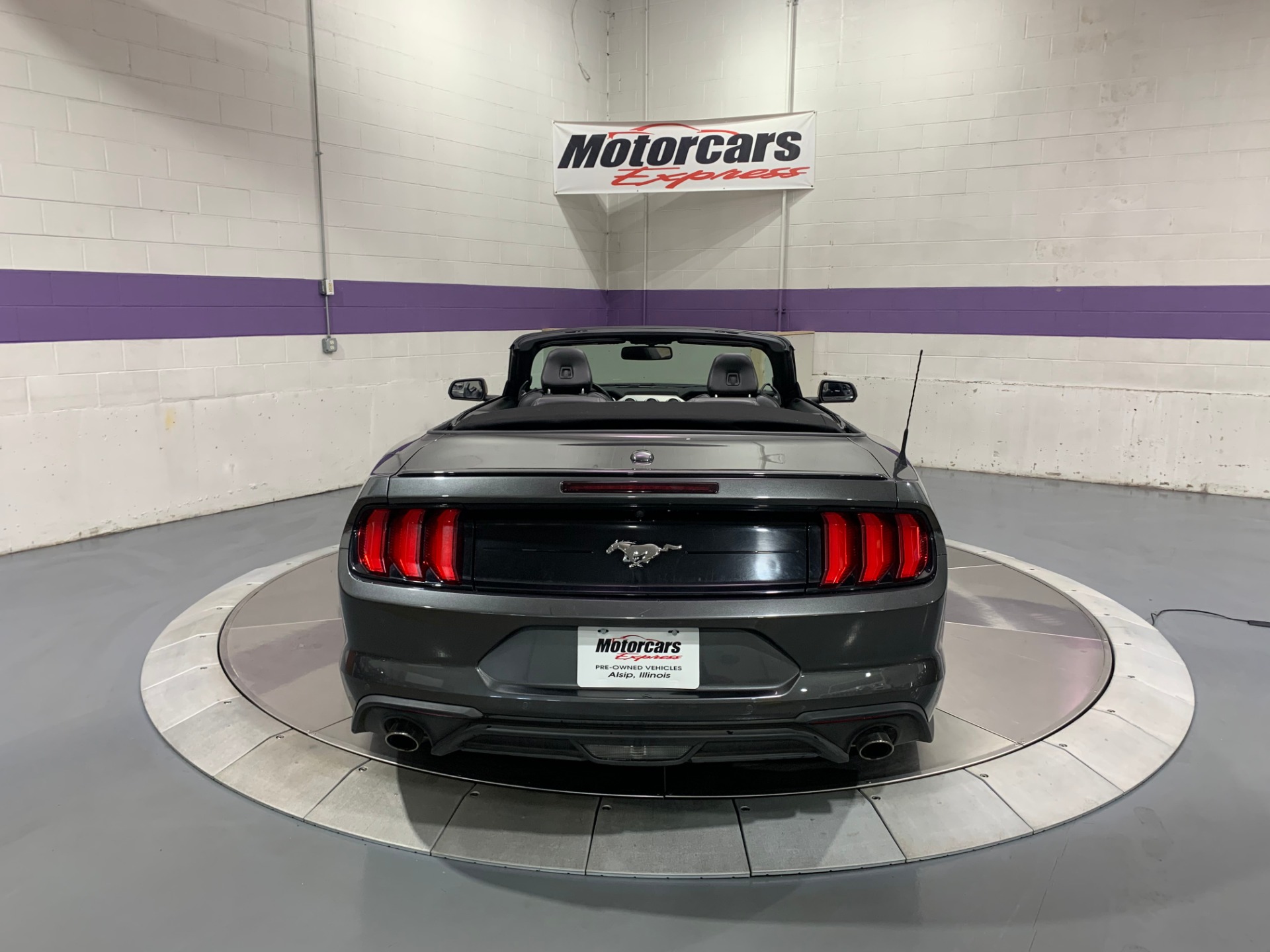 Used-2018-Ford-Mustang-Convertible-EcoBoost-Premium-RWD