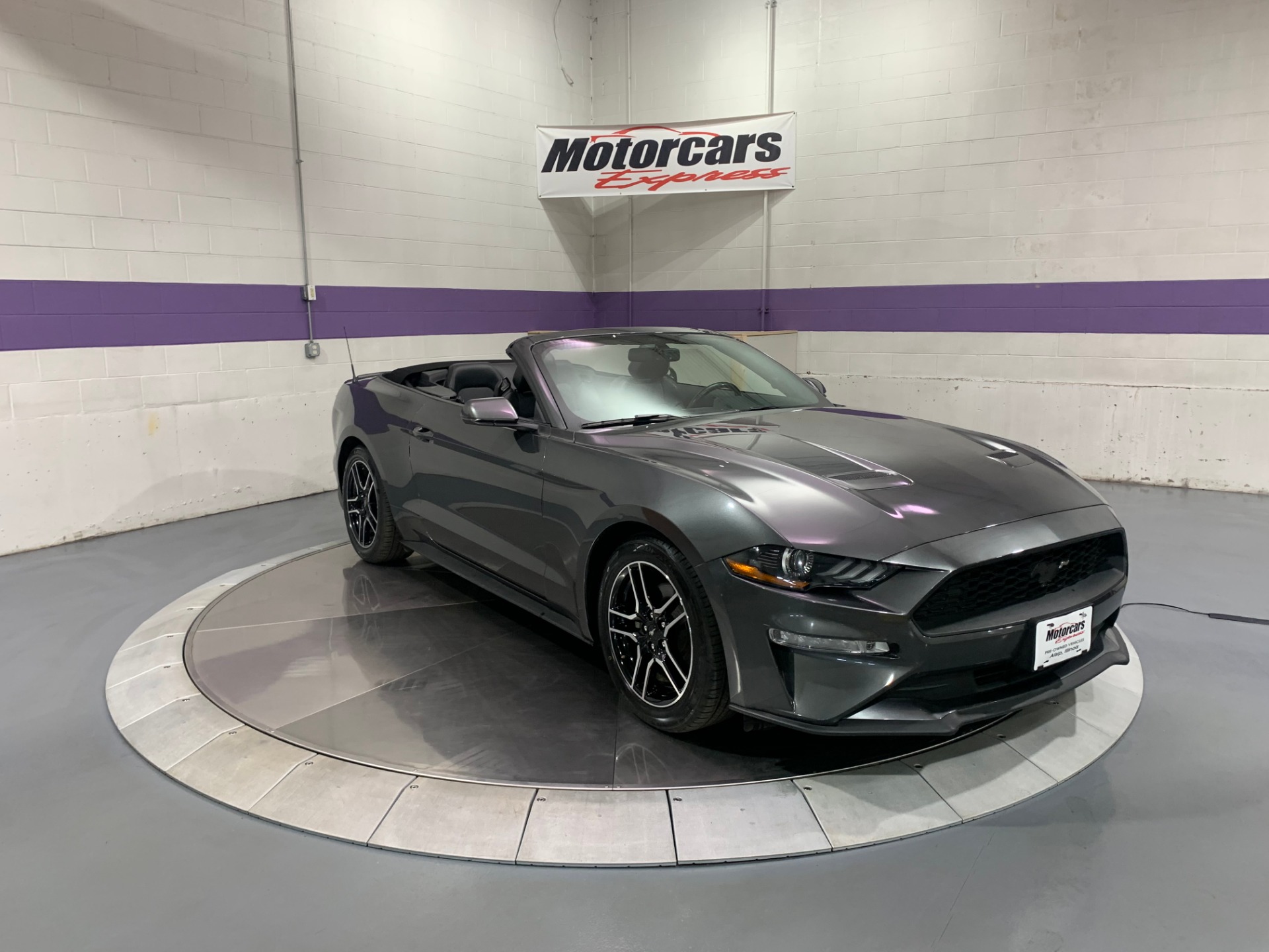 Used-2018-Ford-Mustang-Convertible-EcoBoost-Premium-RWD