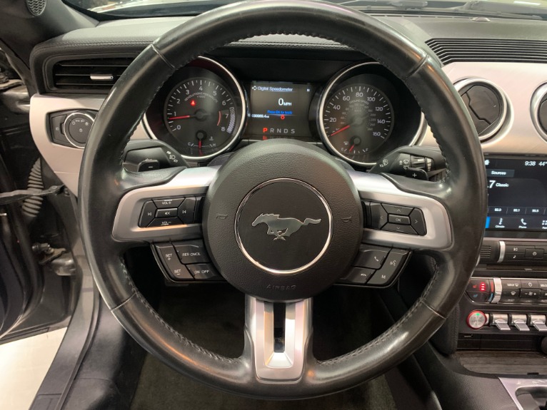 Used-2018-Ford-Mustang-Convertible-EcoBoost-Premium-RWD