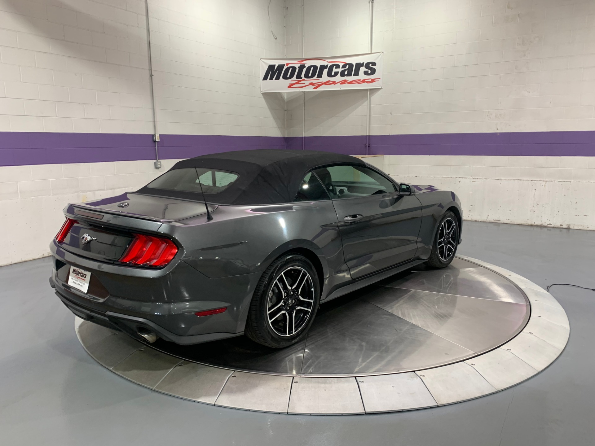 Used-2018-Ford-Mustang-Convertible-EcoBoost-Premium-RWD