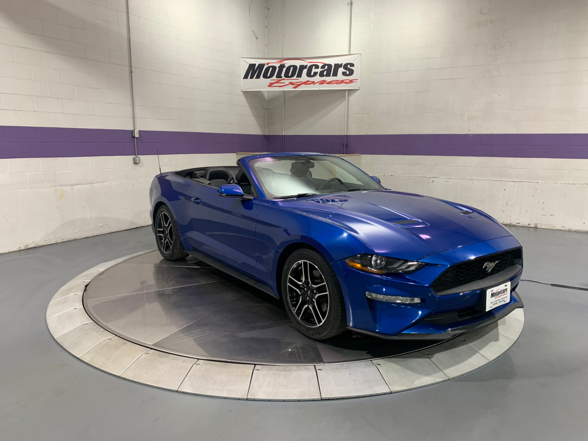 Used-2018-Ford-Mustang-Convertible-EcoBoost-Premium-RWD