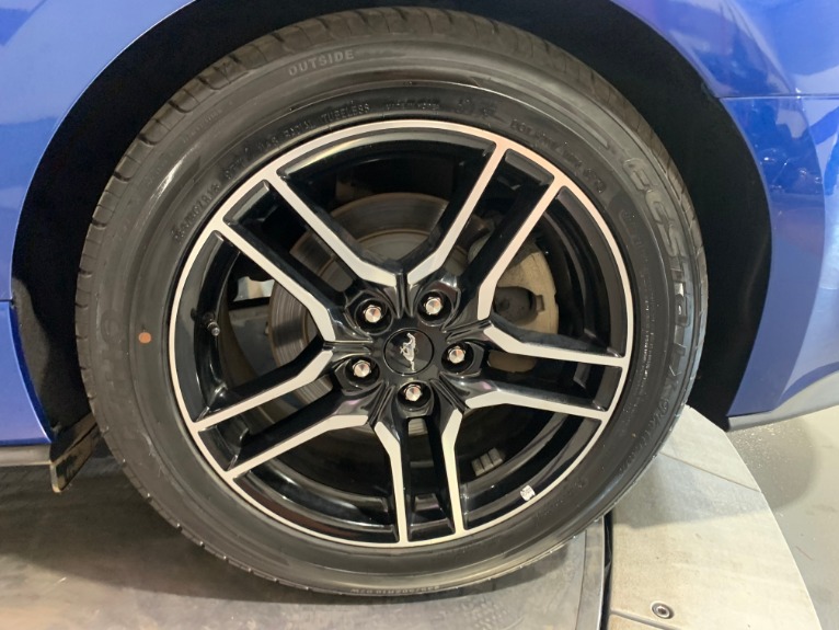 Used-2018-Ford-Mustang-Convertible-EcoBoost-Premium-RWD