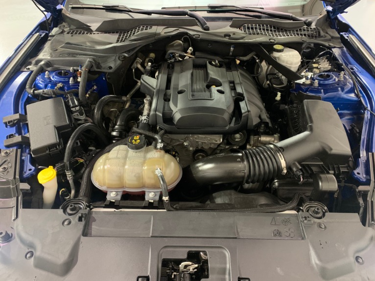 Used-2018-Ford-Mustang-Convertible-EcoBoost-Premium-RWD