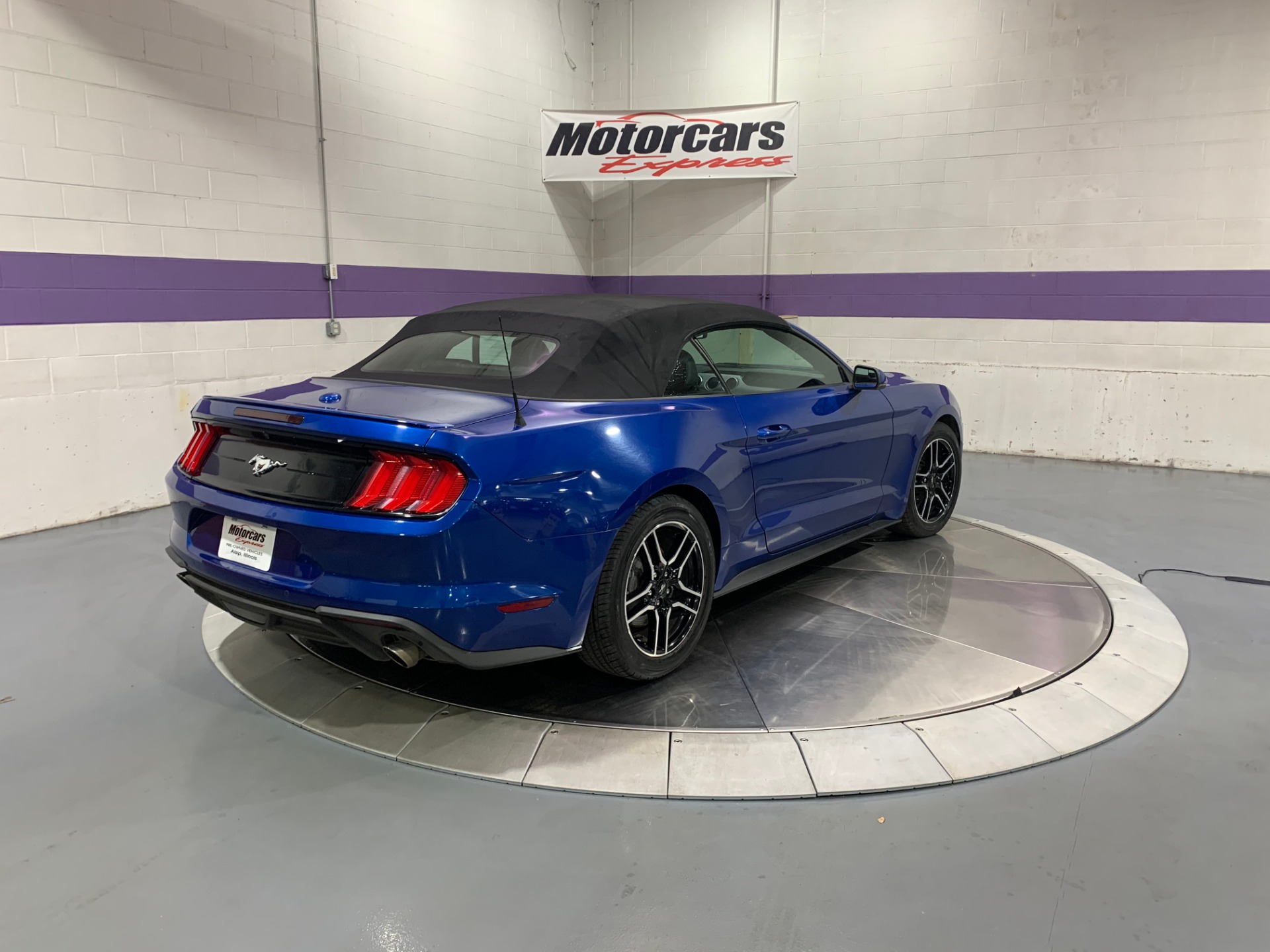 Used-2018-Ford-Mustang-Convertible-EcoBoost-Premium-RWD