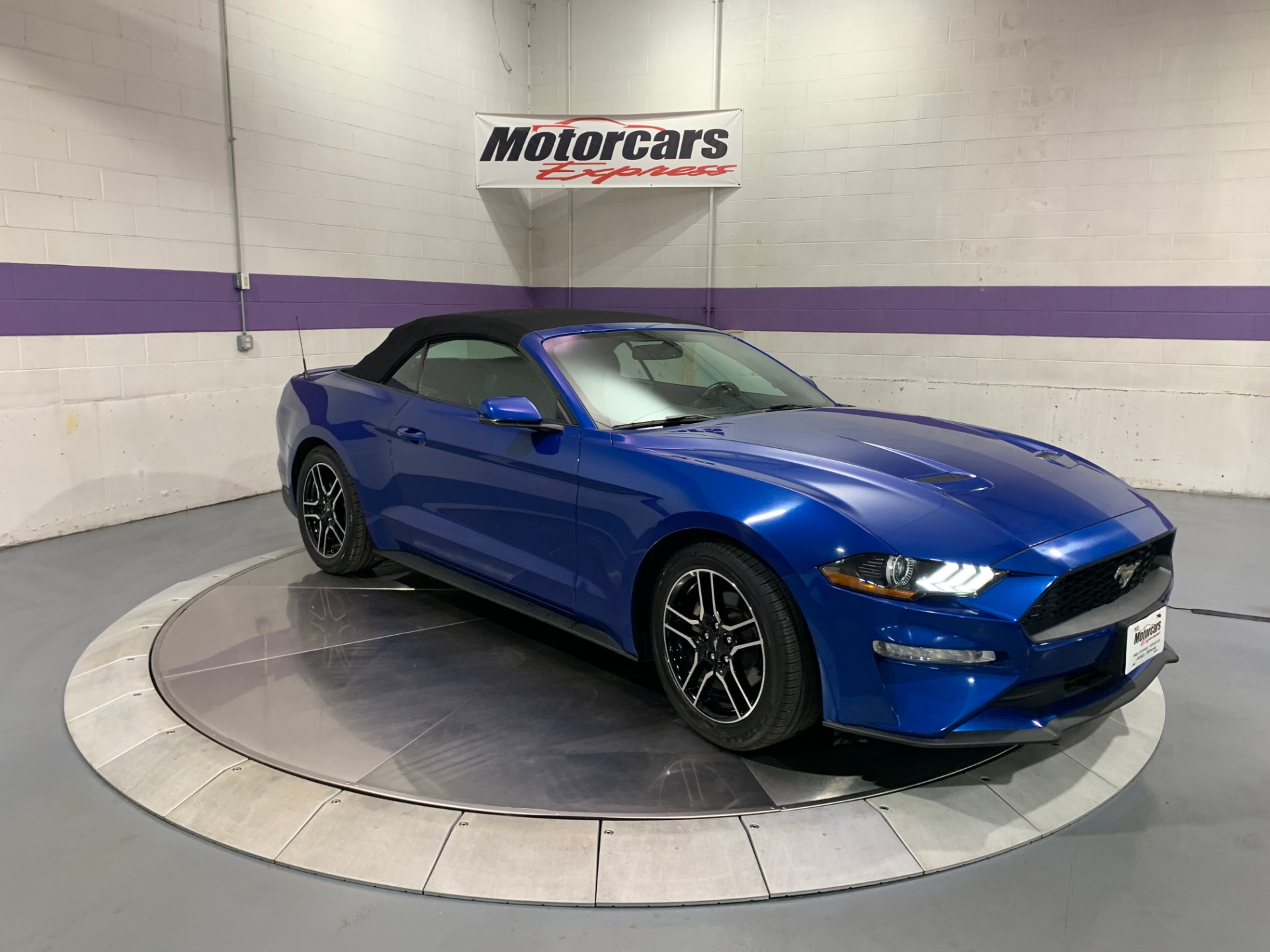 Used-2018-Ford-Mustang-Convertible-EcoBoost-Premium-RWD