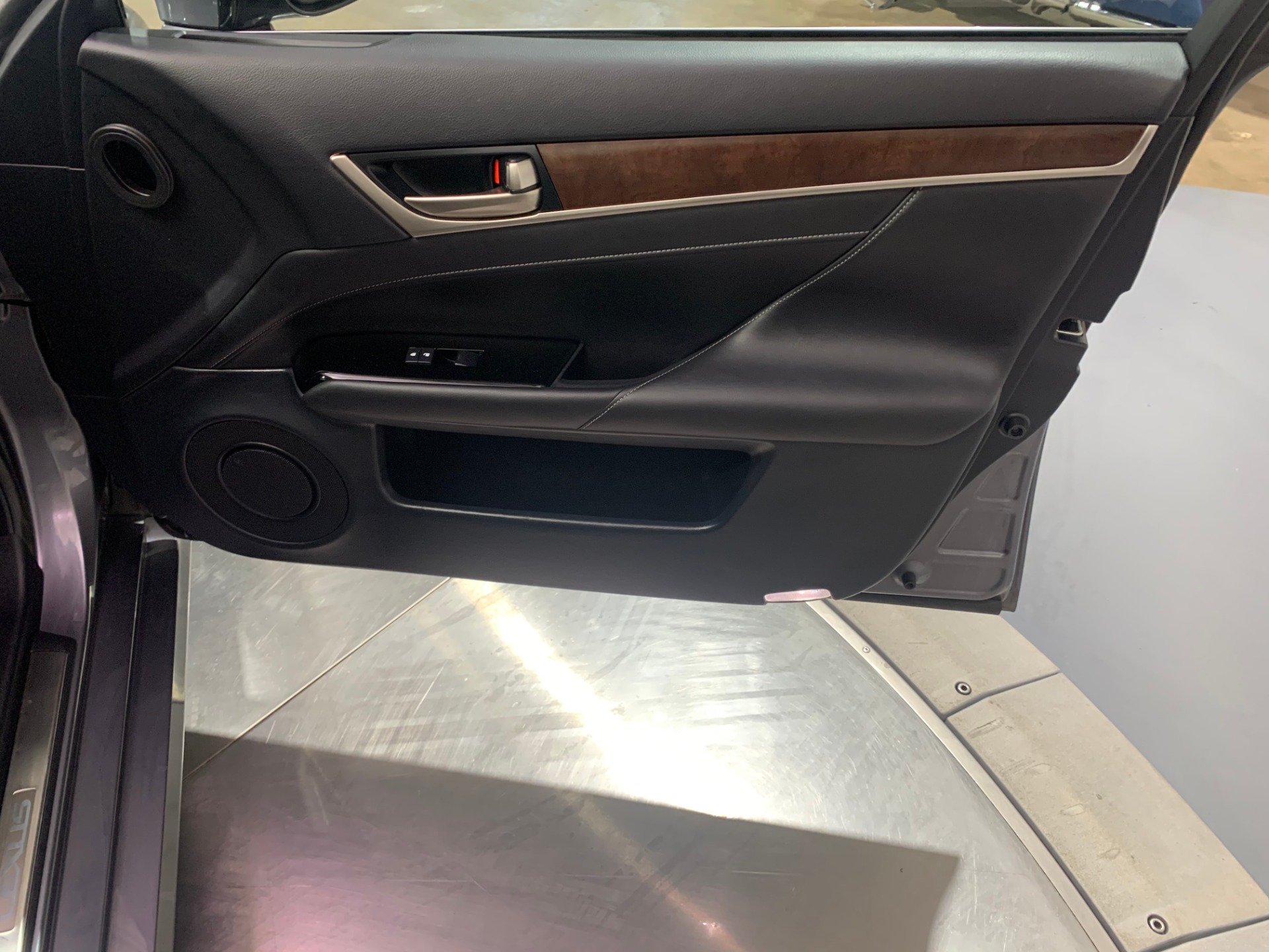 Used-2014-Lexus-GS-350