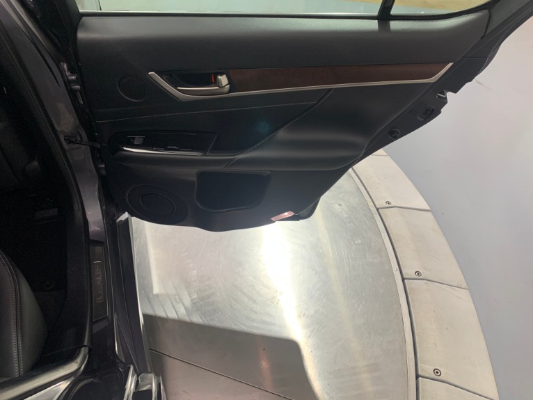 Used-2014-Lexus-GS-350