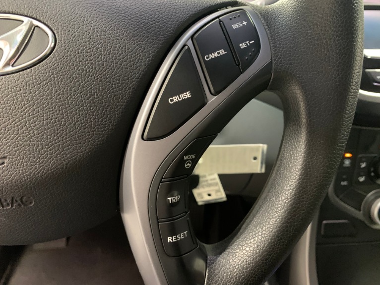 Used-2015-Hyundai-Elantra-Limited