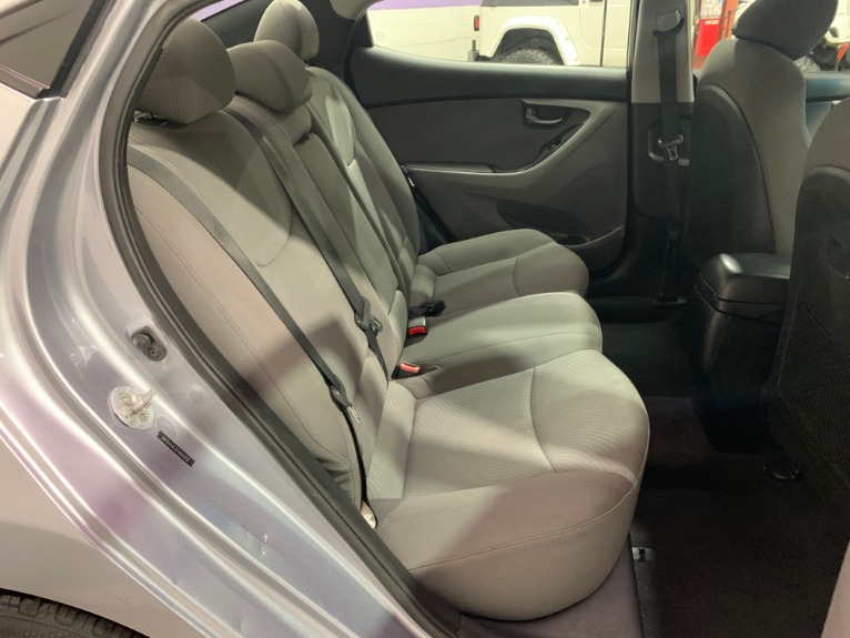 Used-2015-Hyundai-Elantra-Limited