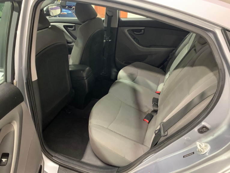 Used-2015-Hyundai-Elantra-Limited