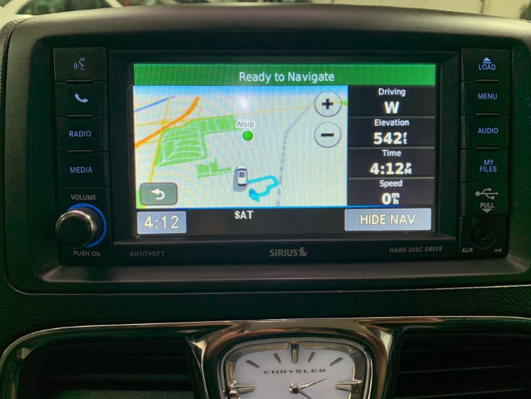 Used-2014-Chrysler-Town-and-Country-Touring-FWD