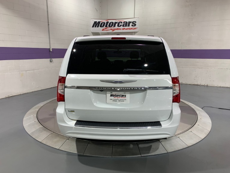 Used-2014-Chrysler-Town-and-Country-Touring-FWD