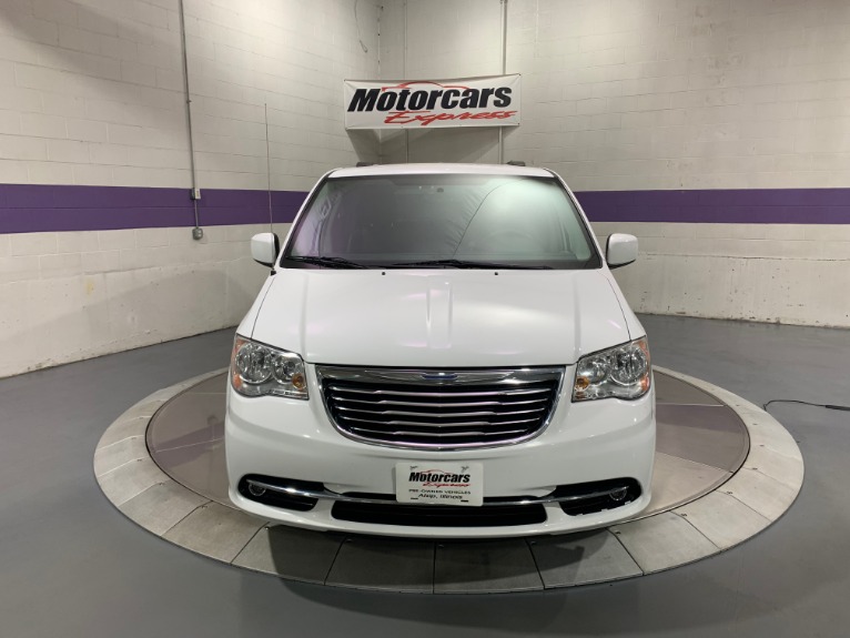 Used-2014-Chrysler-Town-and-Country-Touring-FWD