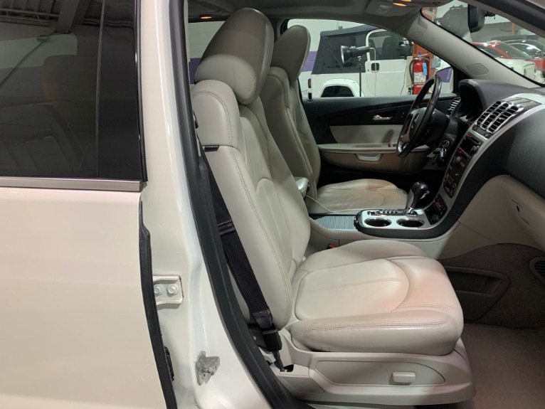 Used-2011-GMC-Acadia-SLT-1-AWD