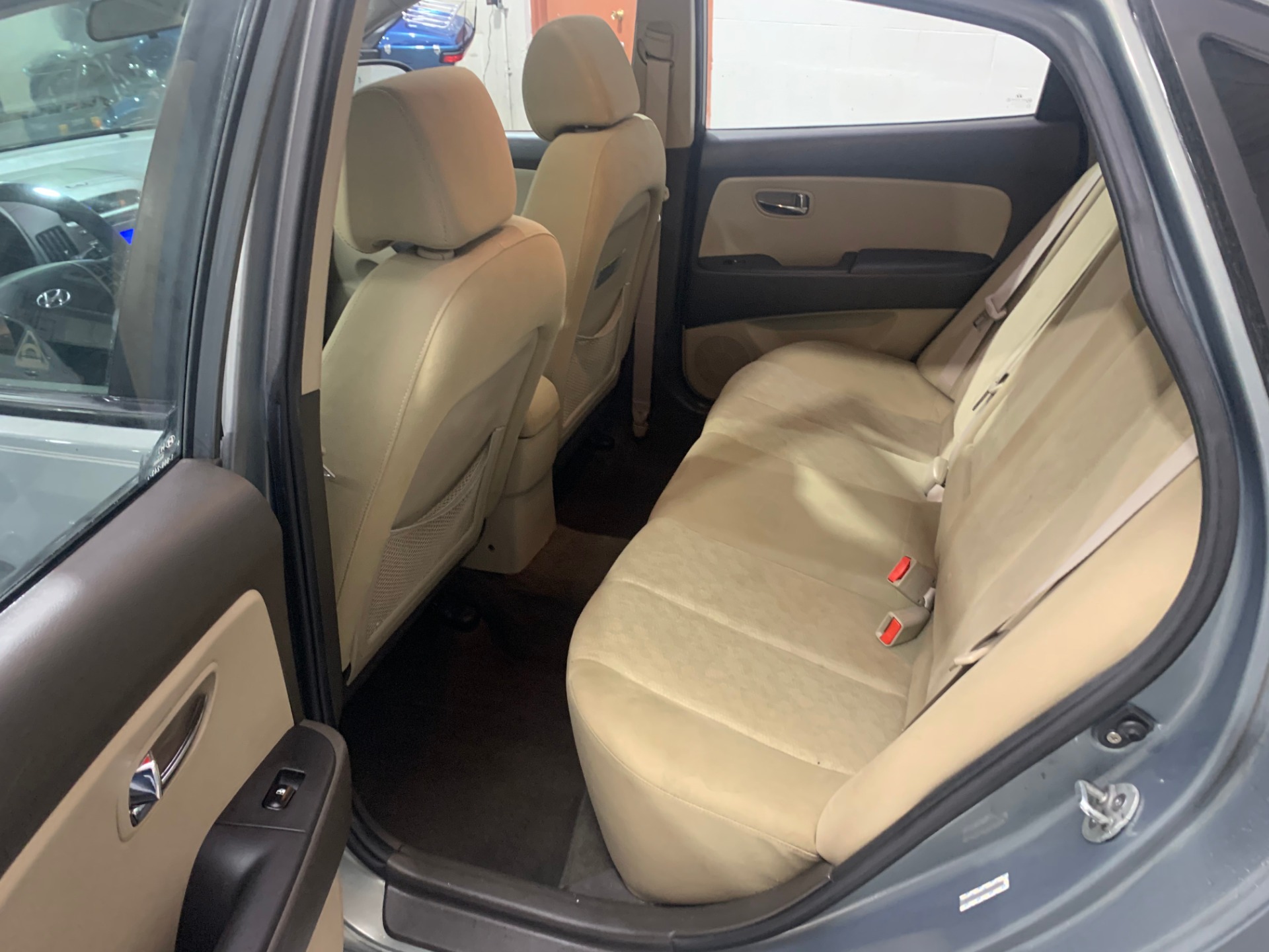 Used-2010-Hyundai-Elantra-GLS-FWD