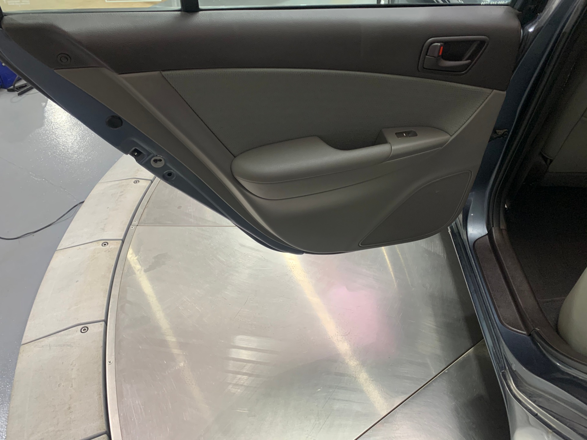 Used-2010-Hyundai-Sonata-GLS-FWD