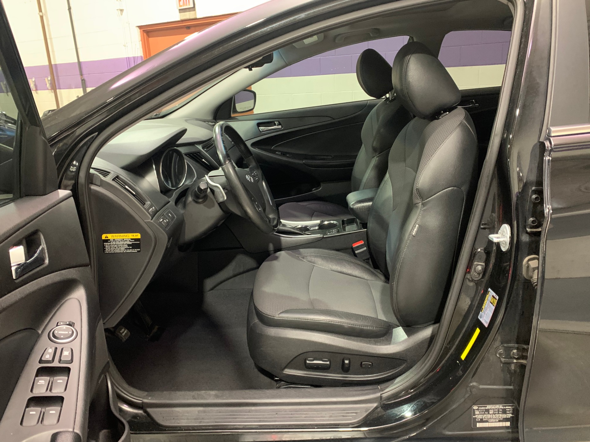 Used-2013-Hyundai-Sonata-SE-20T-FWD