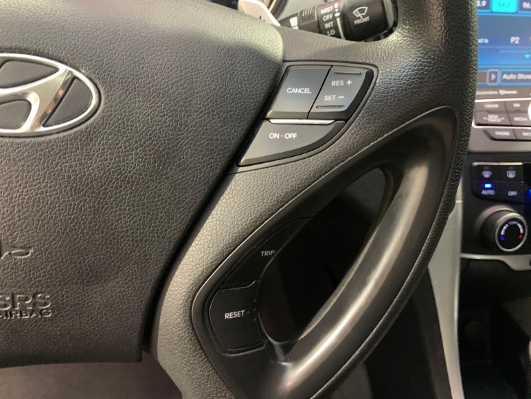 Used-2013-Hyundai-Sonata-SE-20T-FWD
