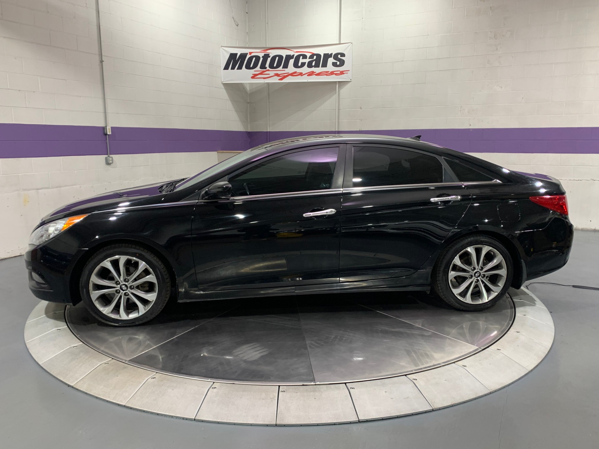 Used-2013-Hyundai-Sonata-SE-20T-FWD