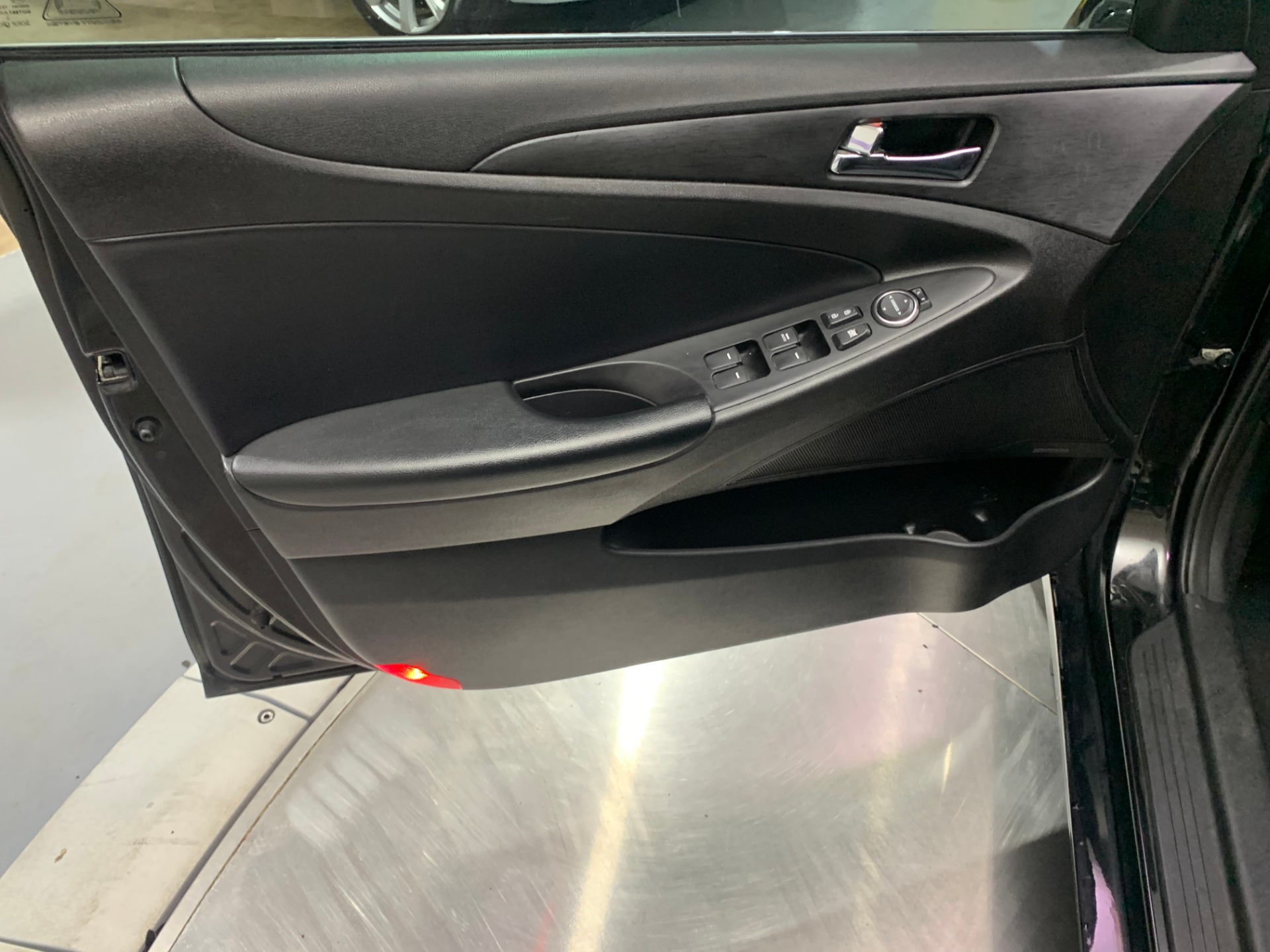 Used-2013-Hyundai-Sonata-SE-20T-FWD
