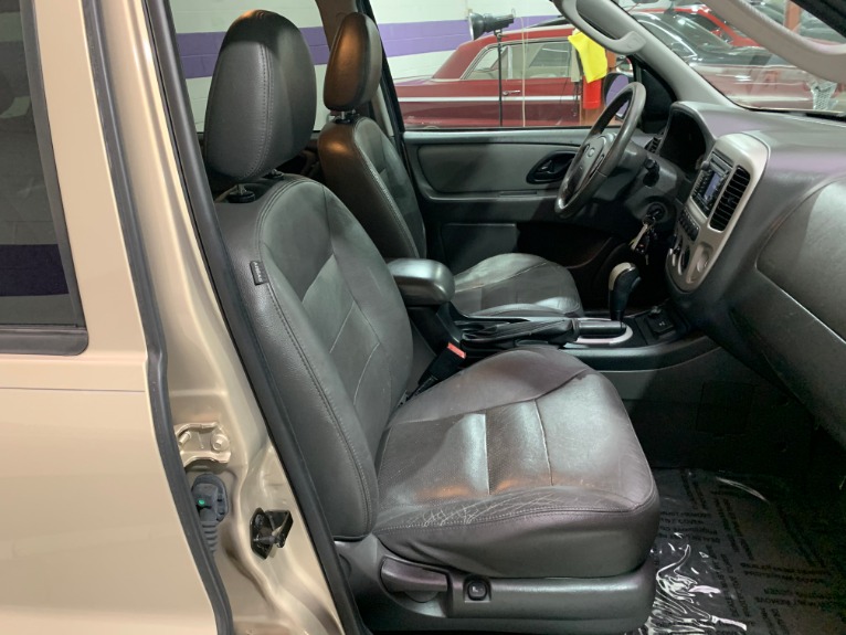 Used-2007-Ford-Escape-Hybrid-AWD