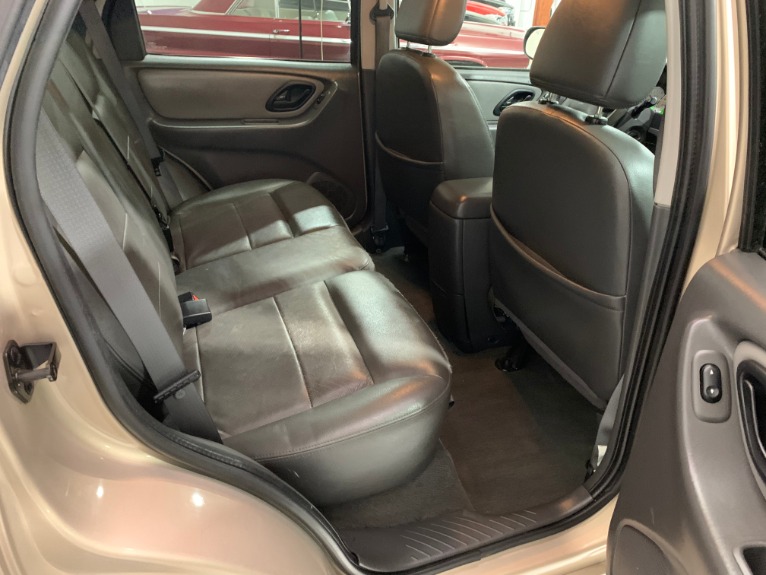 Used-2007-Ford-Escape-Hybrid-AWD