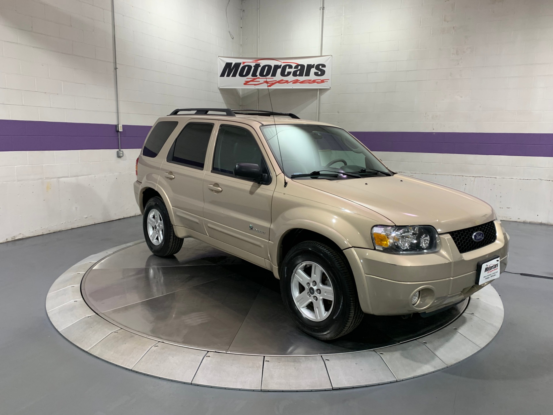 Used-2007-Ford-Escape-Hybrid-AWD