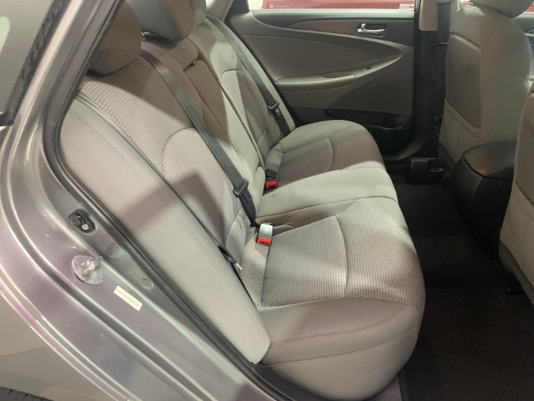 Used-2011-Hyundai-Sonata-GLS-FWD