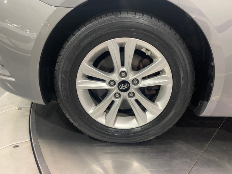 Used-2011-Hyundai-Sonata-GLS-FWD