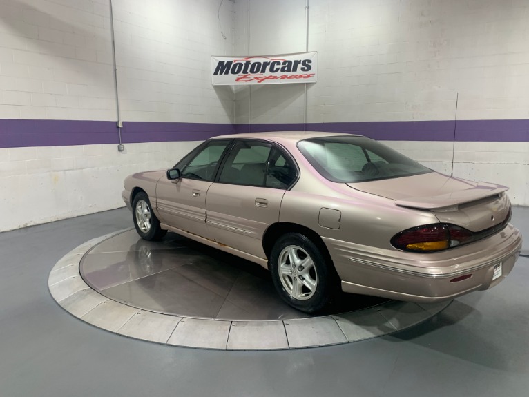 Used-1999-Pontiac-Bonneville-SE