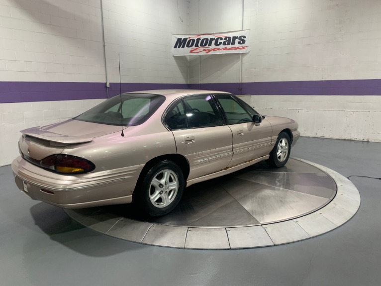 Used-1999-Pontiac-Bonneville-SE