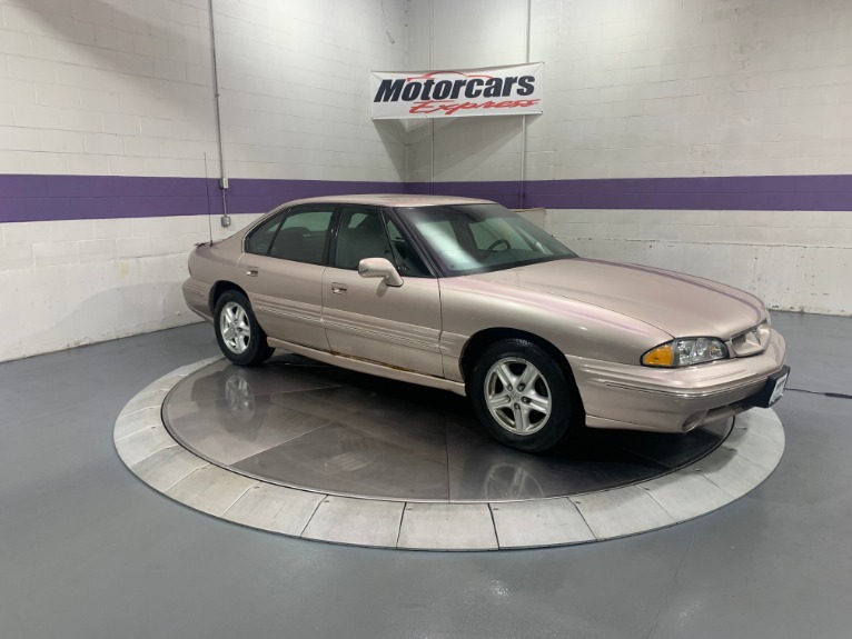 Used-1999-Pontiac-Bonneville-SE