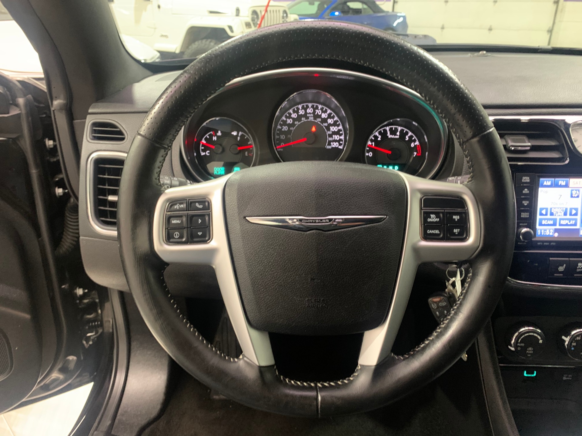 Used-2011-Chrysler-200-Convertible-S