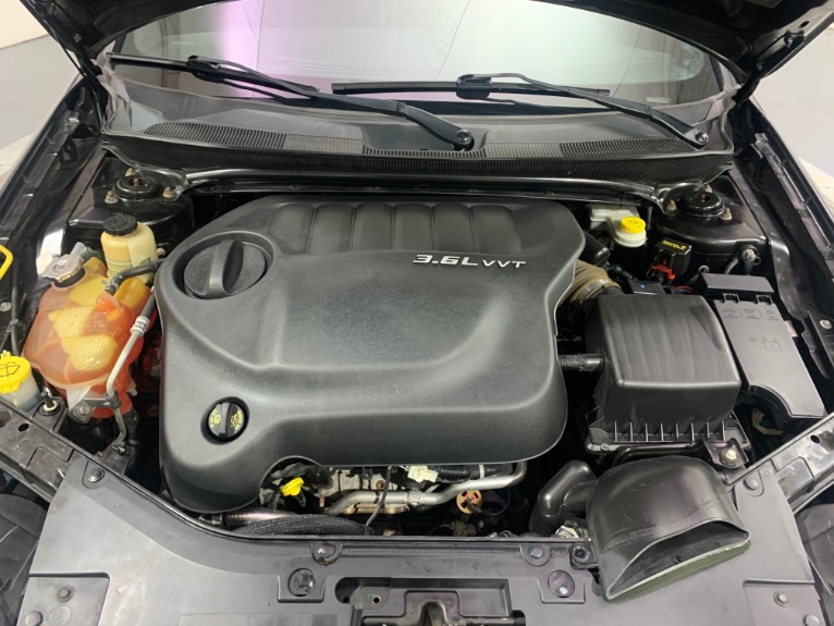 Used-2011-Chrysler-200-Convertible-S