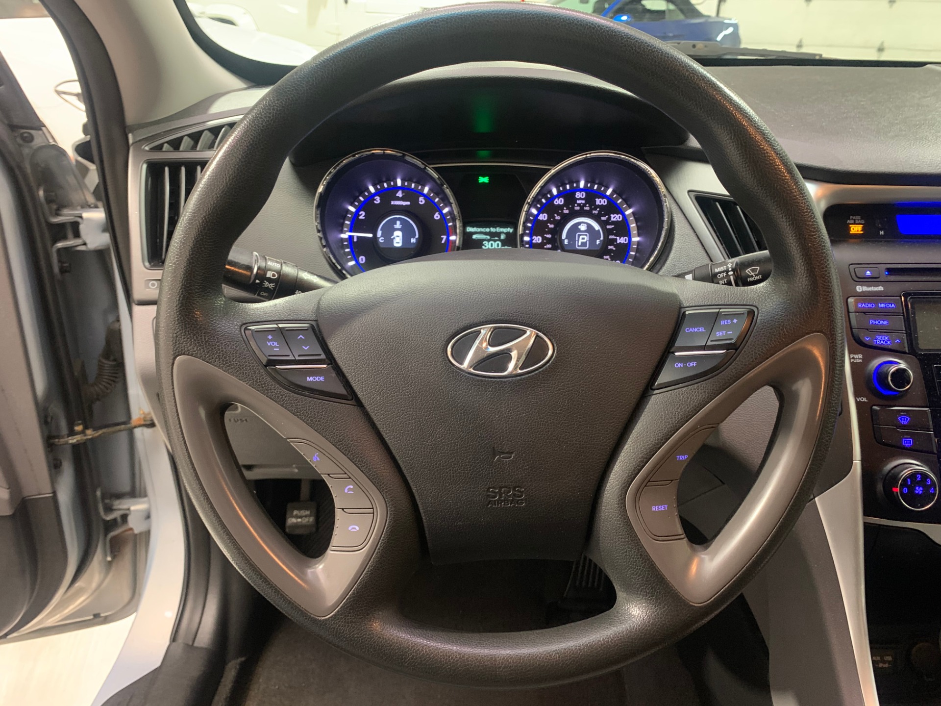Used-2013-Hyundai-Sonata-GLS