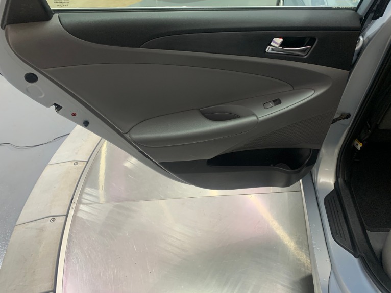 Used-2013-Hyundai-Sonata-GLS