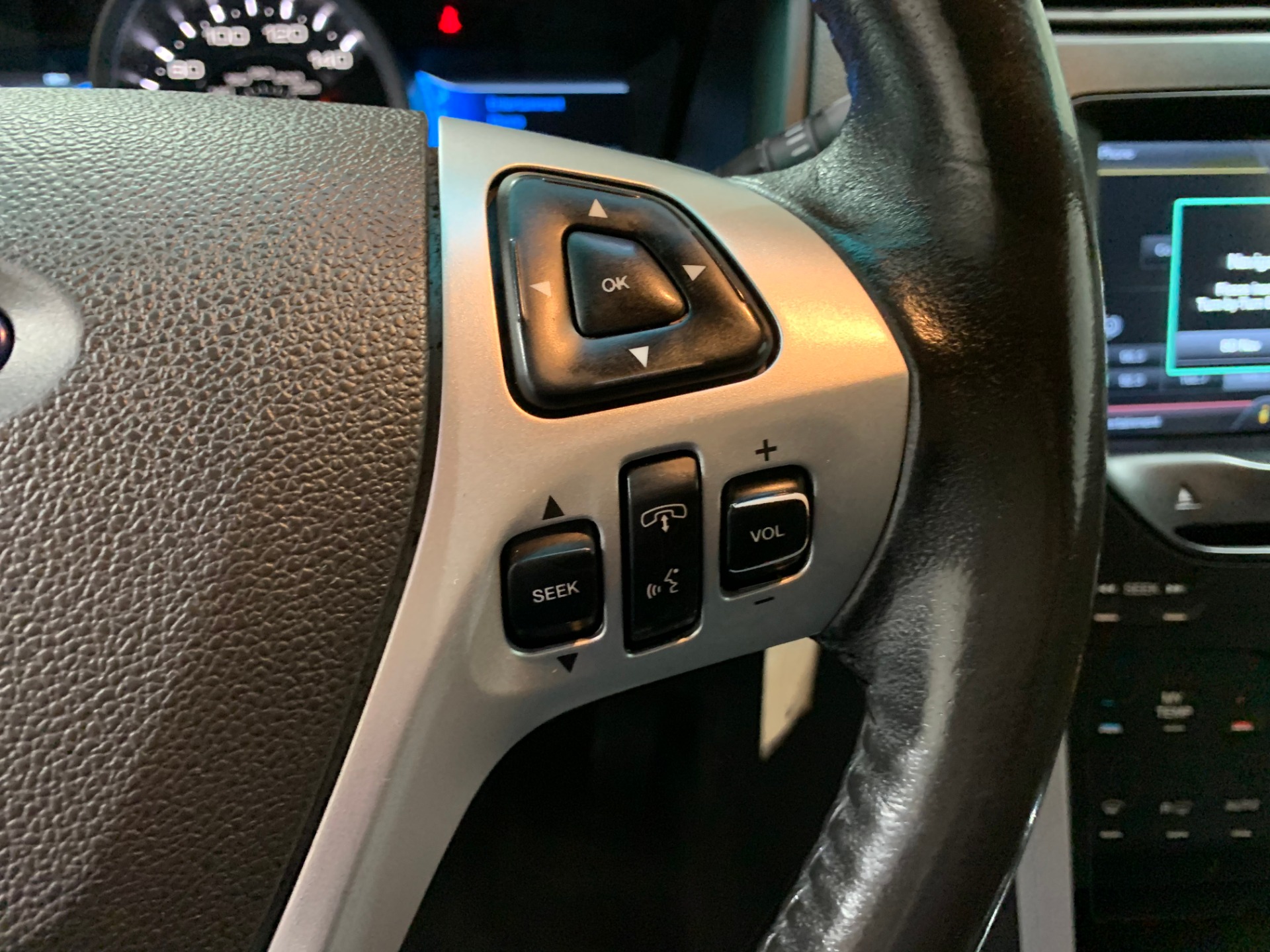 Used-2012-Ford-Explorer-XLT-AWD