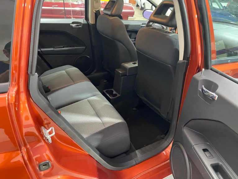 Used-2008-Dodge-Caliber-SXT-FWD