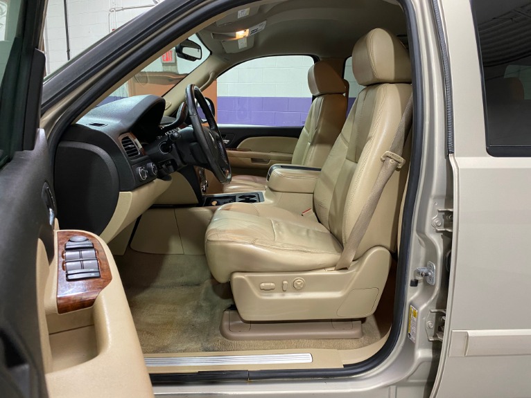 Used-2007-Chevrolet-Tahoe-LT-4WD